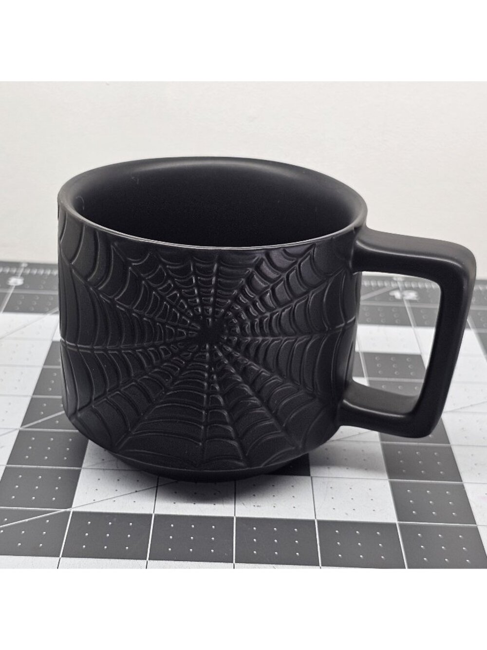 Starbucks Halloween 2019 Black Matte Spider Web Ceramic Cup Mug Handle 12oz